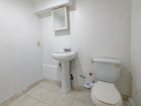 1 Rockland Road Ct, Auburn MA 01501