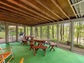 26 Arrowhead Rd, Weston MA 02493