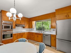 26 Arrowhead Rd, Weston MA 02493