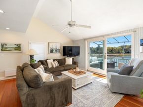 8 Bickford Way, Gloucester MA 01930