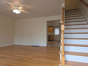 956 Warren Ave 5, Brockton MA 02301