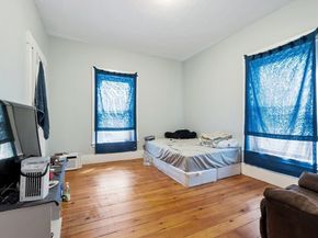 21 Burnap St, Fitchburg MA 01420