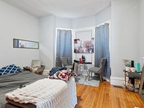 21 Burnap St, Fitchburg MA 01420