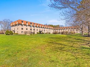 135 Grove Street 135, Rockland MA 02370