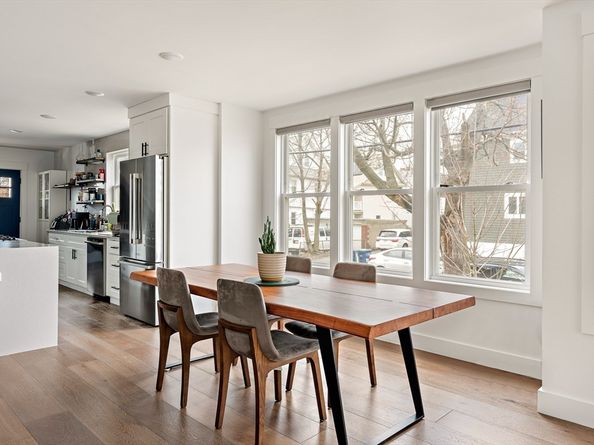 62 Governor Winthrop Rd 1, Somerville MA 02145