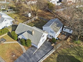 21 Janet Cir, Shrewsbury MA 01545