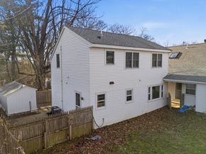 21 Janet Cir, Shrewsbury MA 01545