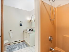 34 Maple Rd, Westford MA 01886