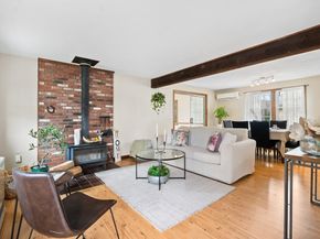 34 Maple Rd, Westford MA 01886