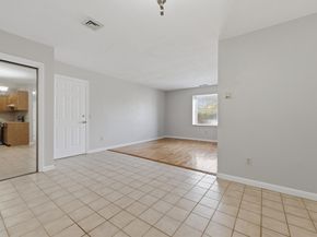 21 Middlesex Avenue 305, Worcester MA 01604