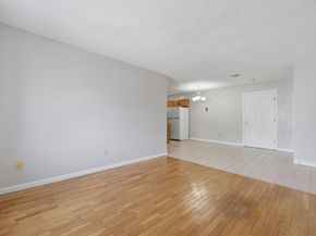 21 Middlesex Avenue 305, Worcester MA 01604