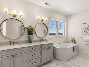 220 Atlantic St, Gloucester MA 01930