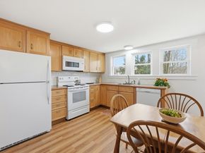 15-17 Church Ct, Ashland MA 01721