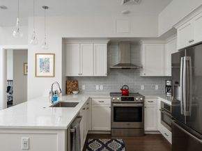 130 Broad Broad Reach 606, Weymouth MA 02191