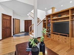 23 Greybirch Rd, Andover MA 01810
