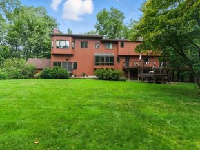 23 Greybirch Rd, Andover MA 01810