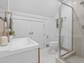 65 Rutland St PH3, Boston MA 02118