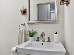 65 Rutland St PH3, Boston MA 02118