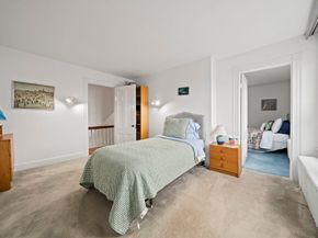 2 East St, Sharon MA 02067
