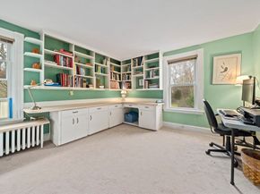 2 East St, Sharon MA 02067