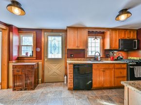 15 Parker Road, Holden MA 01520