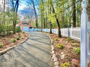 17 Brentwood Rd, Sudbury MA 01776