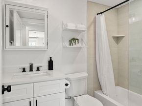 7 Dane St D, Somerville MA 02143