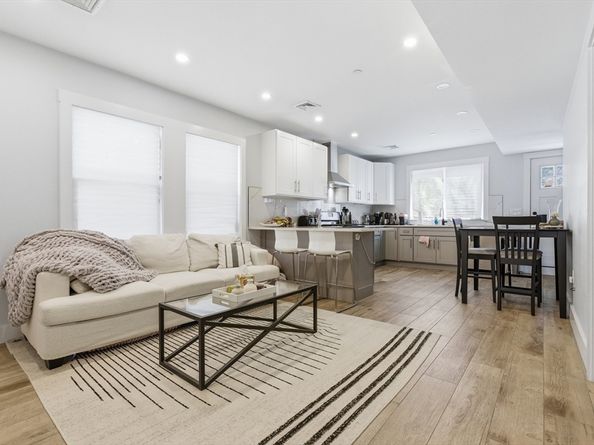 61 Shepton St, Boston MA 02124