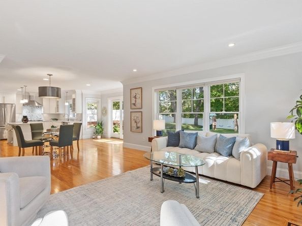 56 Old Marlboro Rd, Concord MA 01742