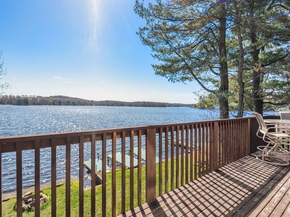 12 Stiles Ave, Spencer MA 01562