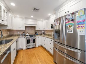 21 French St, Hingham MA 02043