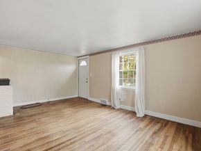 117 Pine St, Holbrook MA 02343