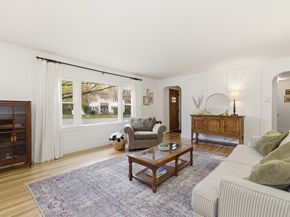 22 Circle Dr, Brockton MA 02301