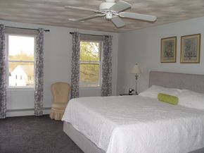 5 Dana Cir, Milford MA 01757