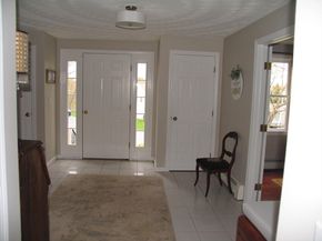 5 Dana Cir, Milford MA 01757