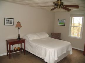 5 Dana Cir, Milford MA 01757