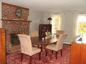 5 Dana Cir, Milford MA 01757