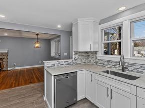 75 Hilldale Rd, Ashland MA 01721