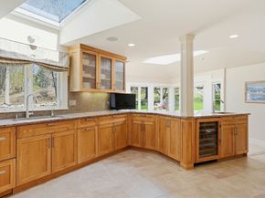 119 Lazell St, Hingham MA 02043