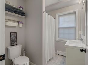 35 Pokanoket Ln, Marshfield MA 02050
