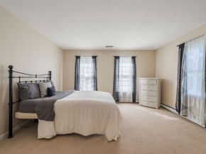 35 Pokanoket Ln, Marshfield MA 02050