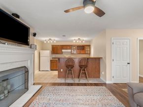 35 Pokanoket Ln, Marshfield MA 02050