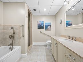 344 Salem St, Lynnfield MA 01904