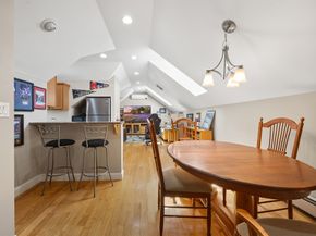 344 Salem St, Lynnfield MA 01904