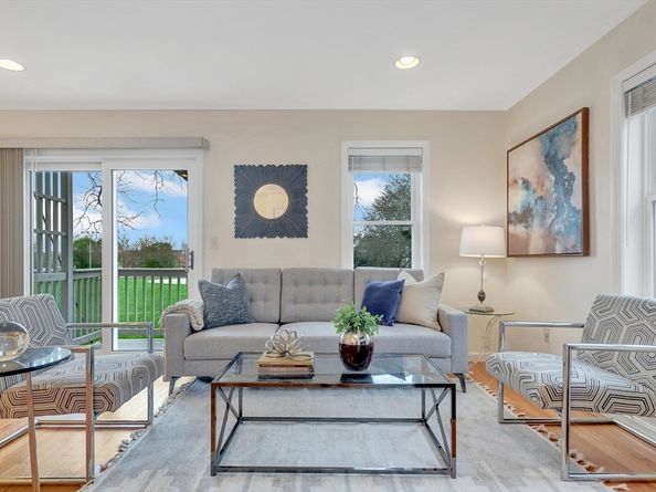 78 Summer St 6, Arlington MA 02474