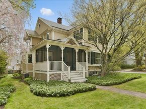 14 Locust Ave, Lexington MA 02421