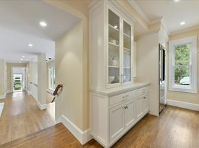 14 Locust Ave, Lexington MA 02421