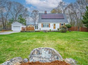 786 E Ashland St, Brockton MA 02302