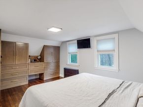 786 E Ashland St, Brockton MA 02302