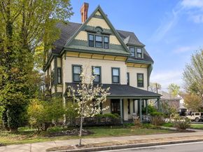 49 Grove St 2, Newton MA 02466